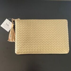 Virginia Wolf Mimi Woven Pouch in metallic gold. NWT.